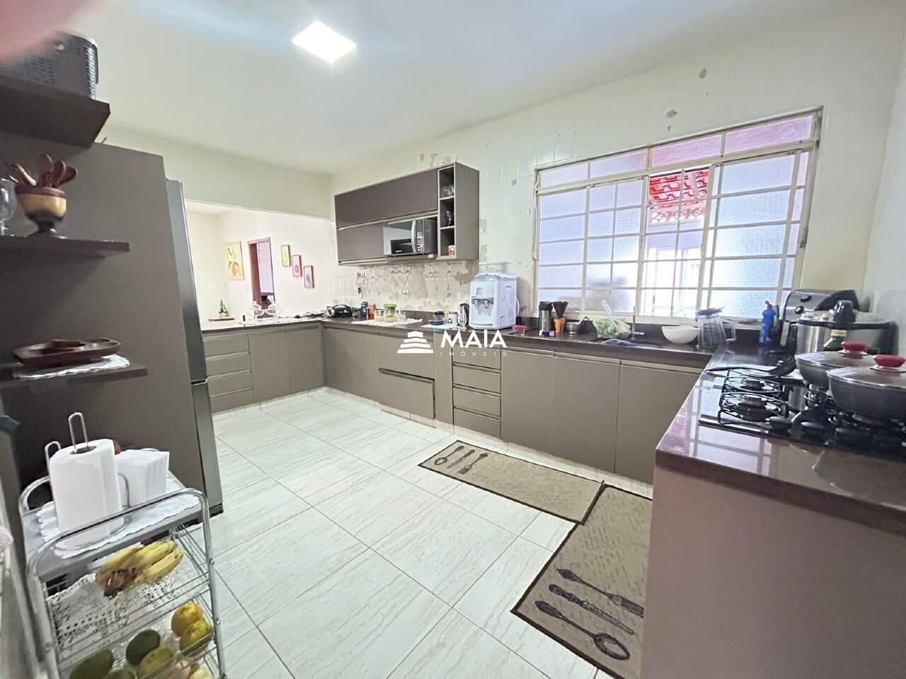 Casa à venda no Grande Horizonte: 