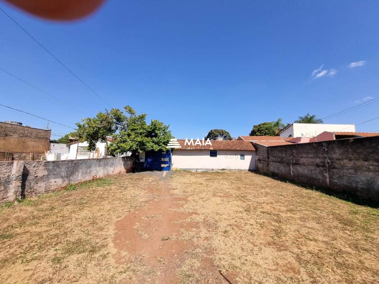 Terreno à venda no bairro Parque das Americas