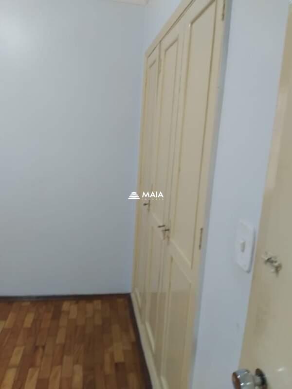 Apartamento à venda no Mercês: 