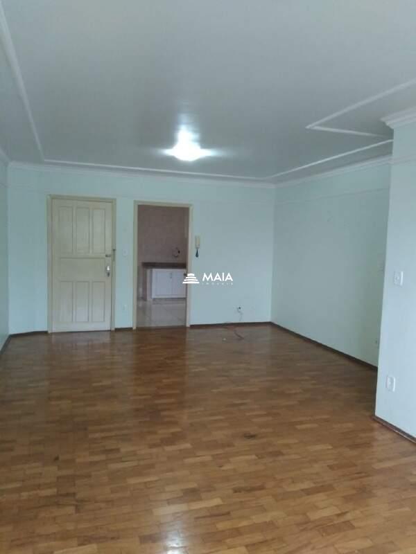 Apartamento à venda no Mercês: 