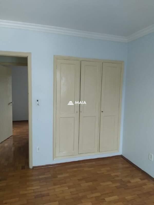 Apartamento à venda no Mercês: 