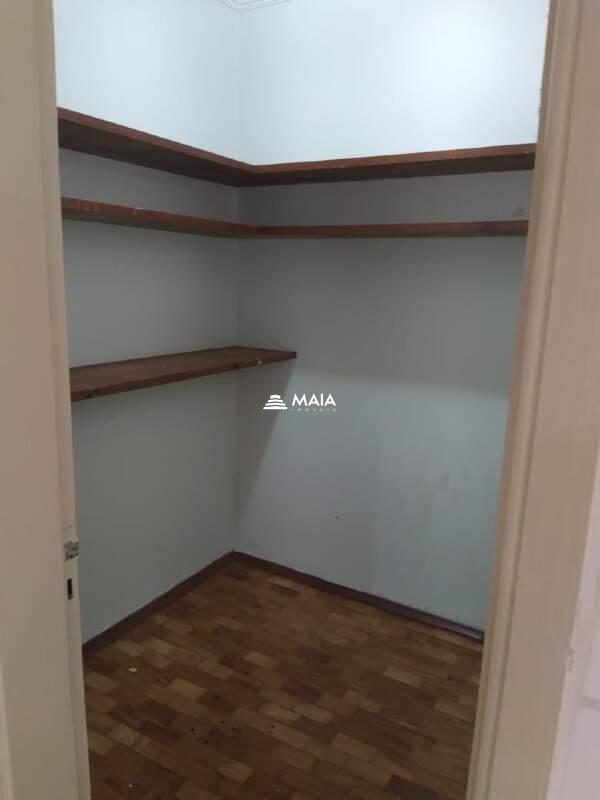 Apartamento à venda no Mercês: 