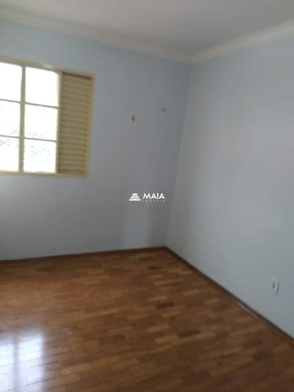 Apartamento à venda no Mercês: 