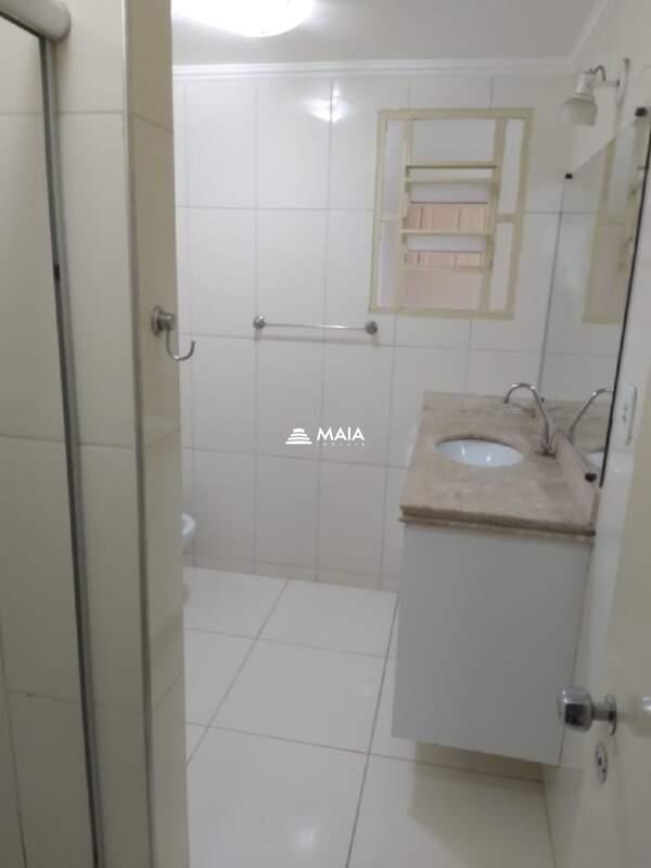 Apartamento à venda no Mercês: 