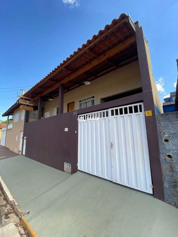 Casa à venda no Rifaina: 