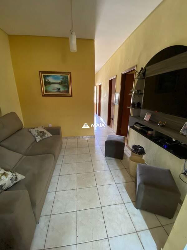 Casa à venda no Rifaina: 