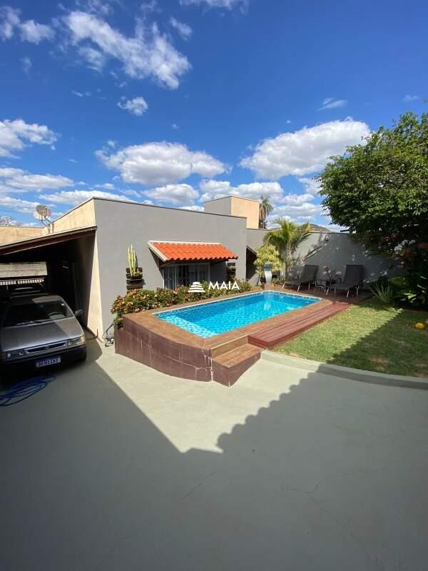 Casa à venda no Rifaina: 