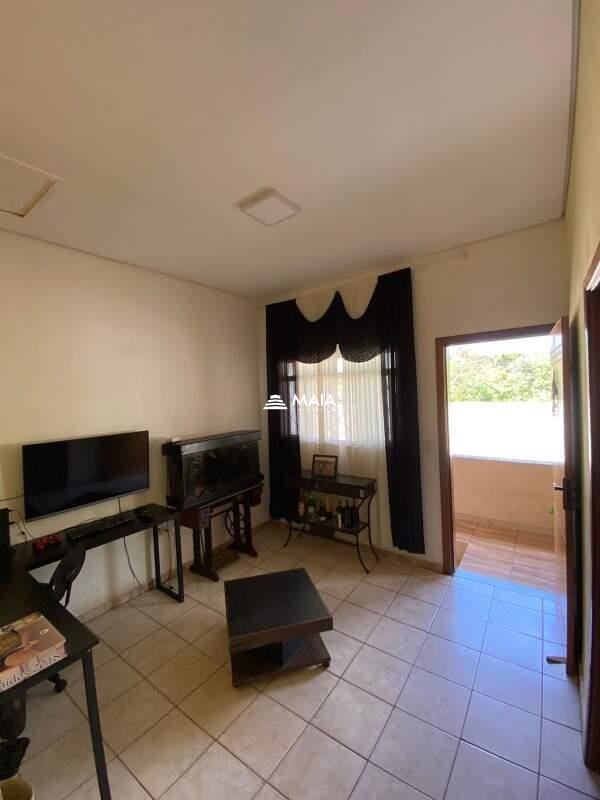 Casa à venda no Rifaina: 