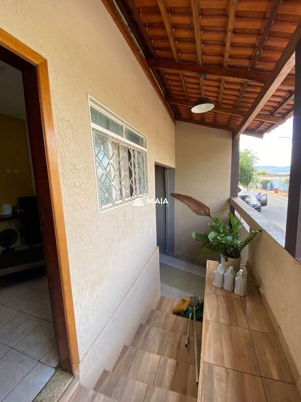 Casa à venda no Rifaina: 