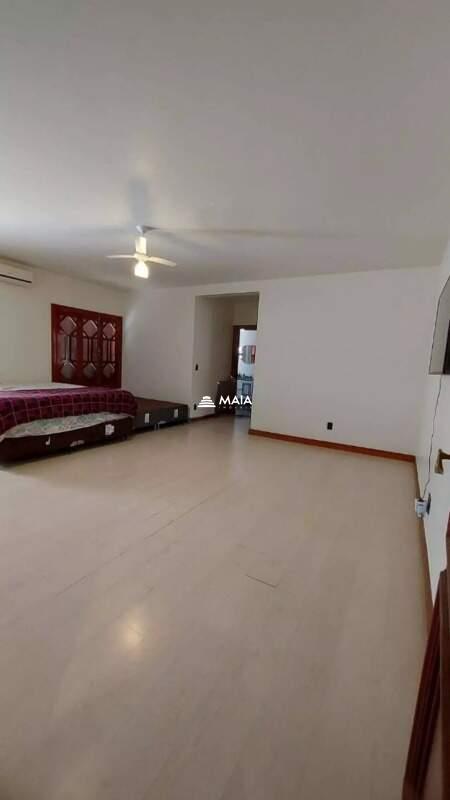 Casa de Condomínio à venda no Morada das Fontes: 