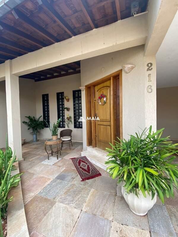 Casa à venda no Vila Olímpica: 