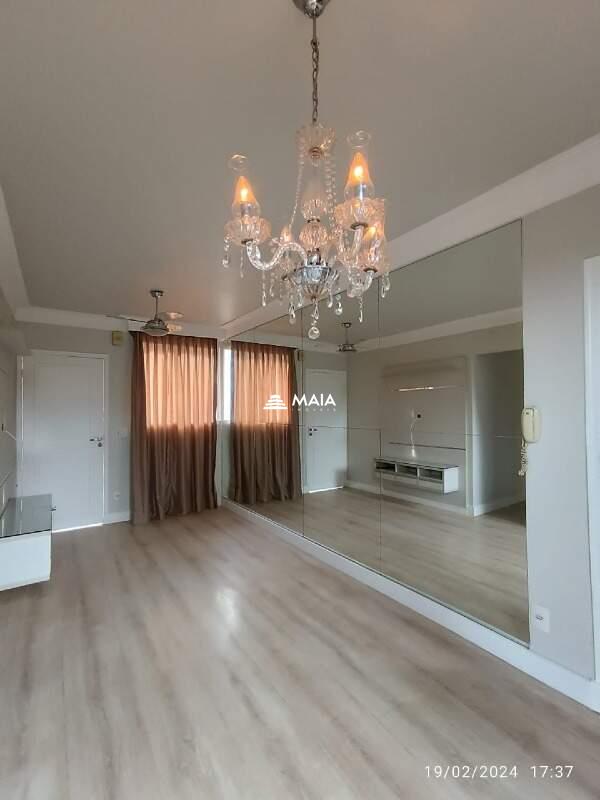 Casa de Condomínio à venda no Village Mercês: 