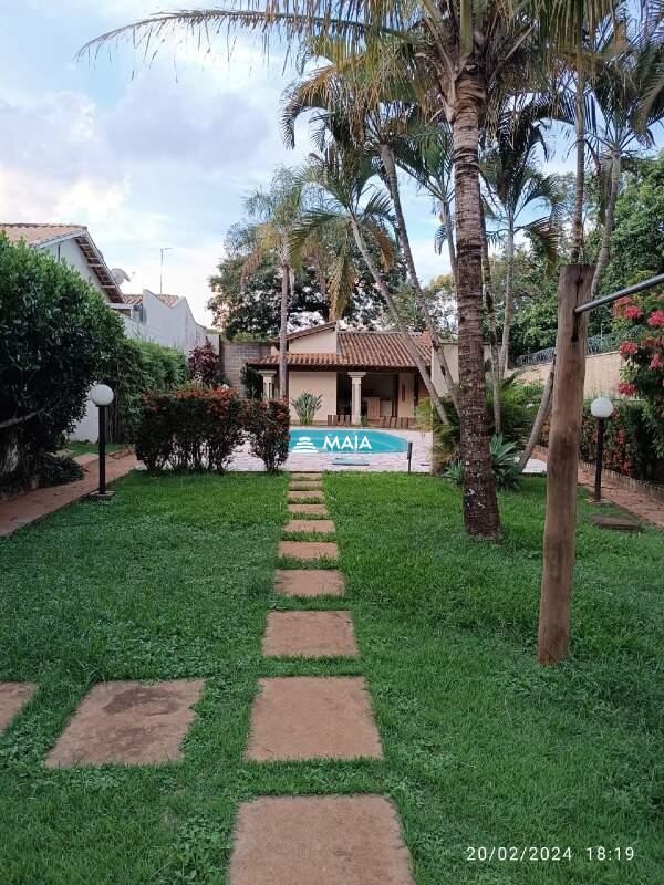 Casa de Condomínio à venda no Village Mercês: 