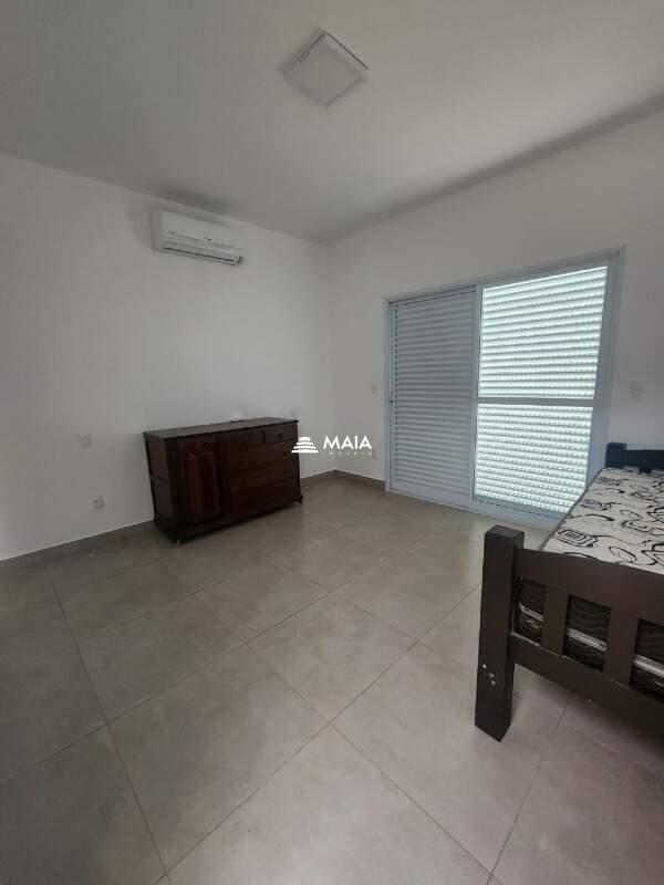 Casa de Condomínio à venda no Morada da Fronteira: 