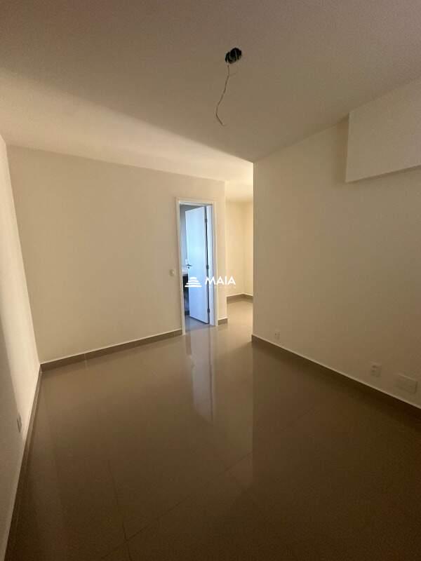 Apartamento à venda no Parque das Acácias: 