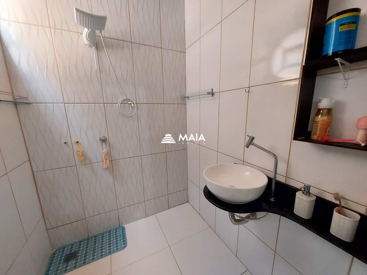 Casa à venda no Conjunto Guanabara: 