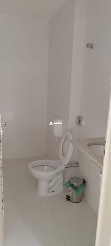 Casa à venda no Mercês: 