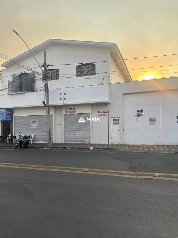 Comercial para aluguel no Nossa Senhora da Abadia: 