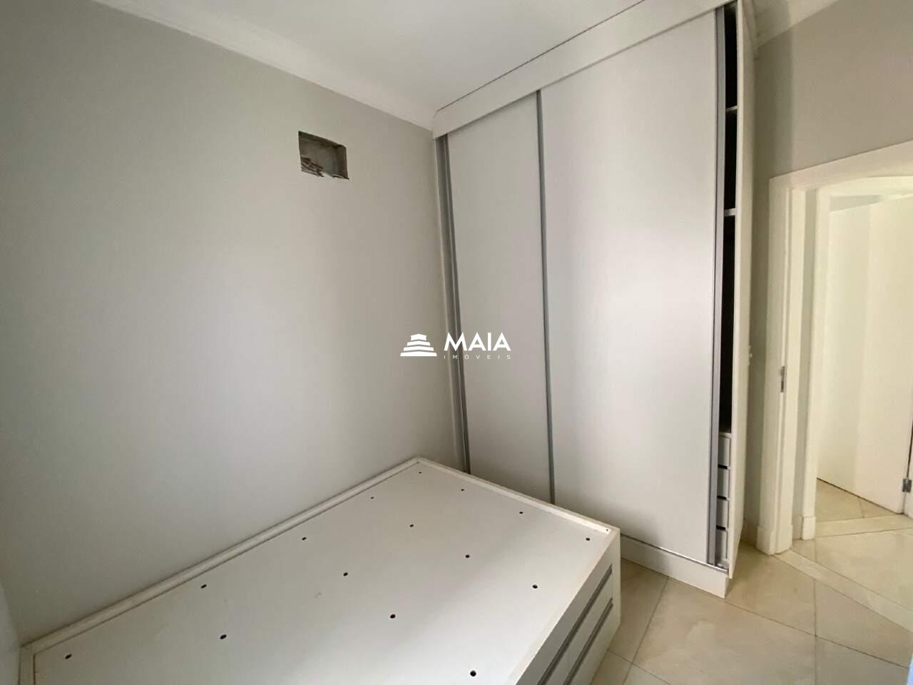Apartamento à venda no Santa Maria: 