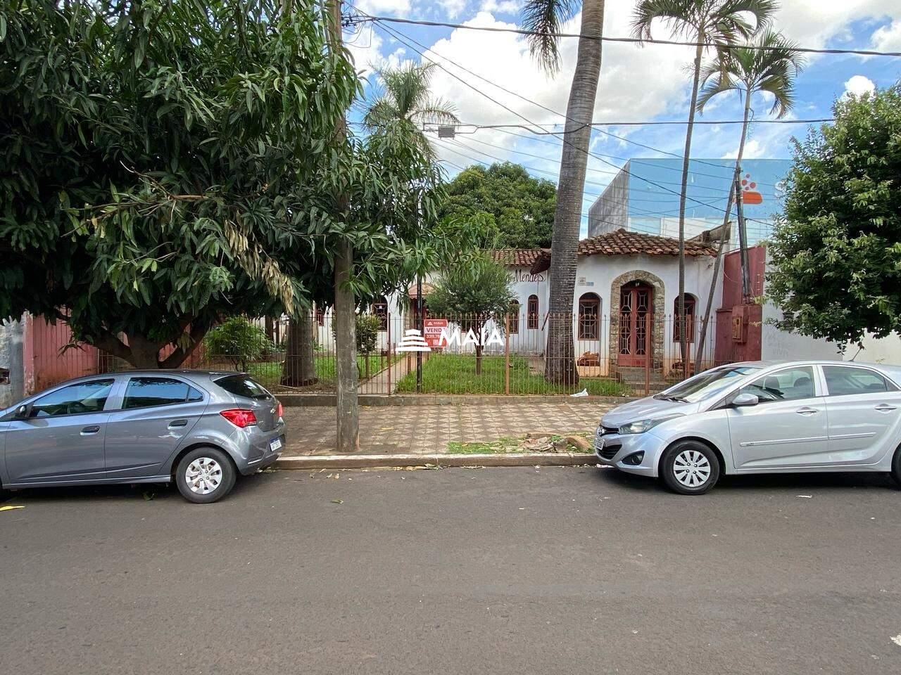 Terreno a venda na Av Santos Dumont - Santa Maria