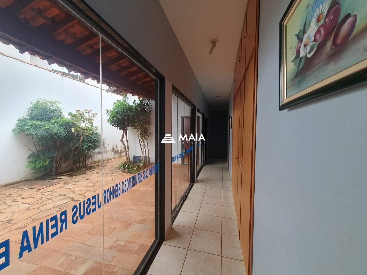 Casa à venda no Jardim Induberaba: 