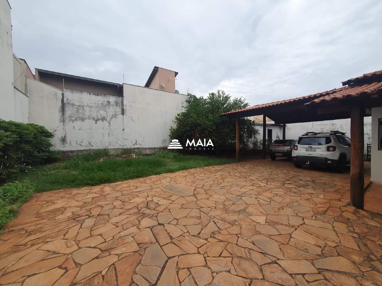 Casa à venda no Jardim Induberaba: 