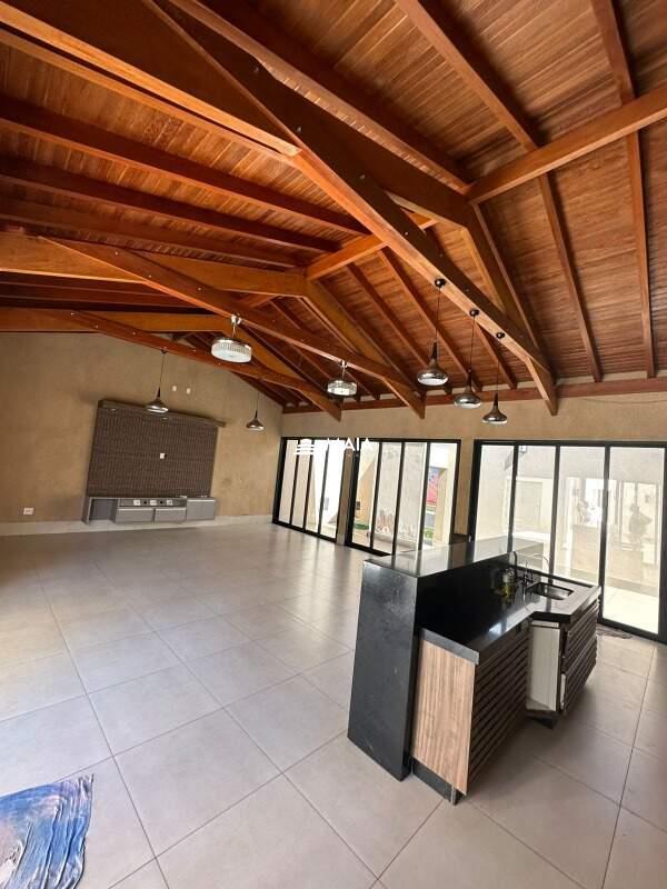 Casa à venda no Parque das Laranjeiras: 