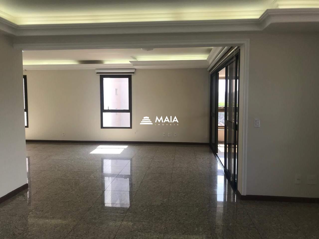 Apartamento à venda no Mercês: 