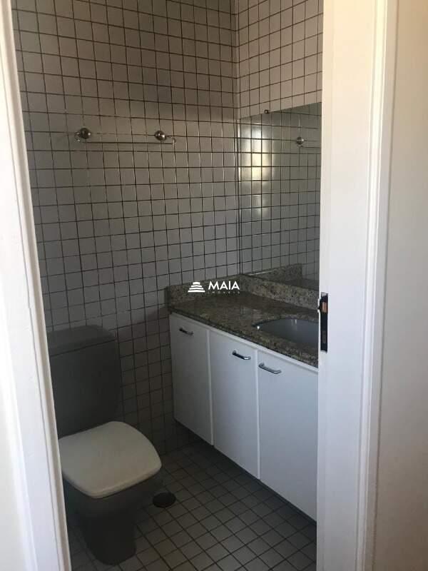 Apartamento à venda no Mercês: 