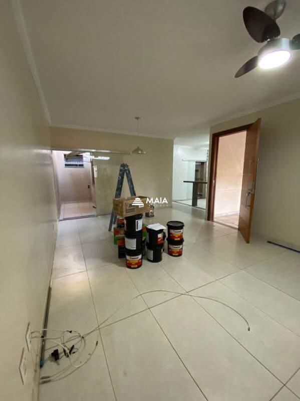 Casa à venda no Jardim Nenê Gomes: 