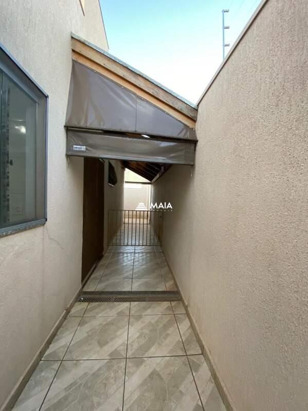 Casa à venda no Jardim Nenê Gomes: 