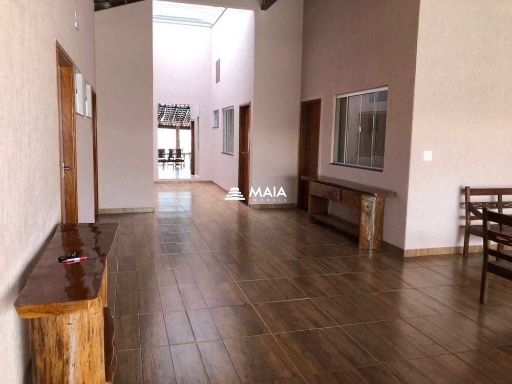 Casa à venda no Parque das Laranjeiras: 