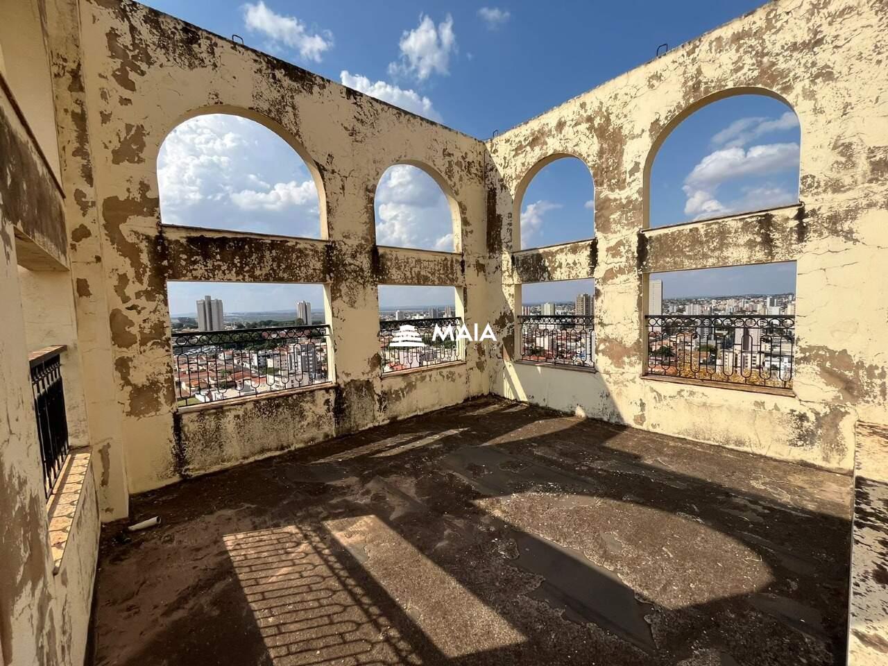 Apartamento à venda no Santa Maria: 