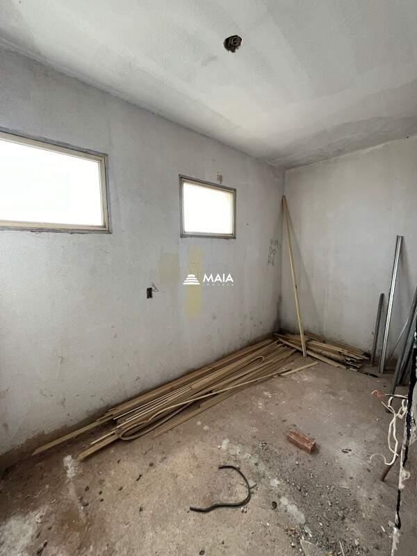 Apartamento à venda no Santa Maria: 