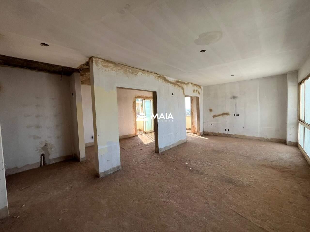 Apartamento à venda no Santa Maria: 