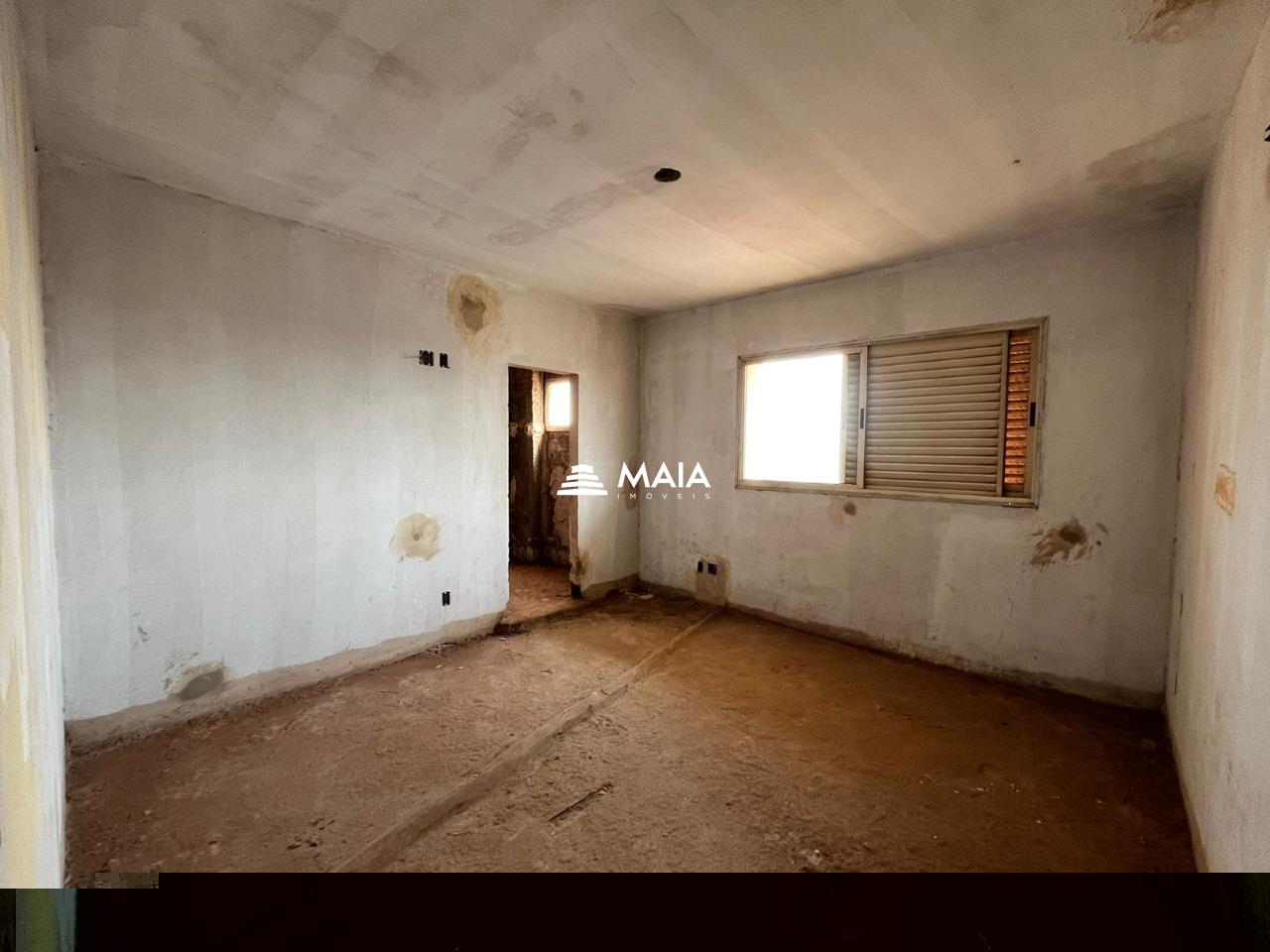 Apartamento à venda no Santa Maria: 