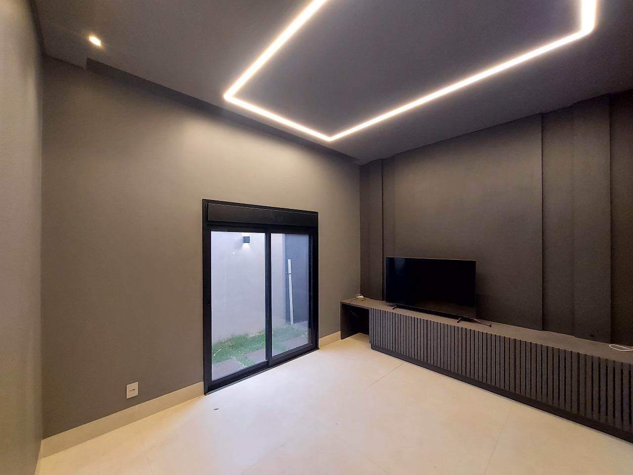 Casa de Condomínio à venda no Damha III - Res. Uberaba: 