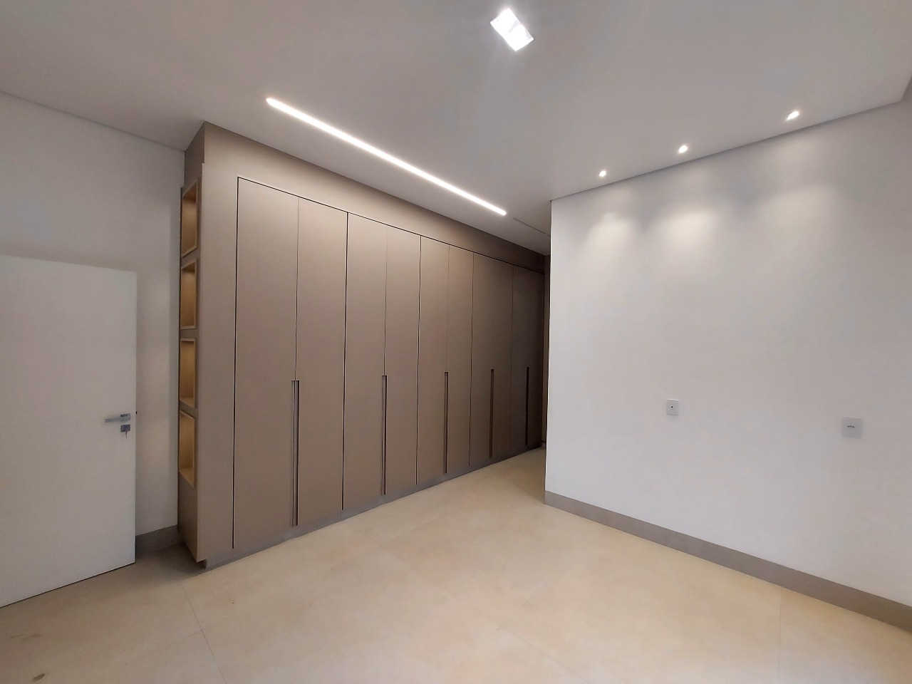 Casa de Condomínio à venda no Damha III - Res. Uberaba: 