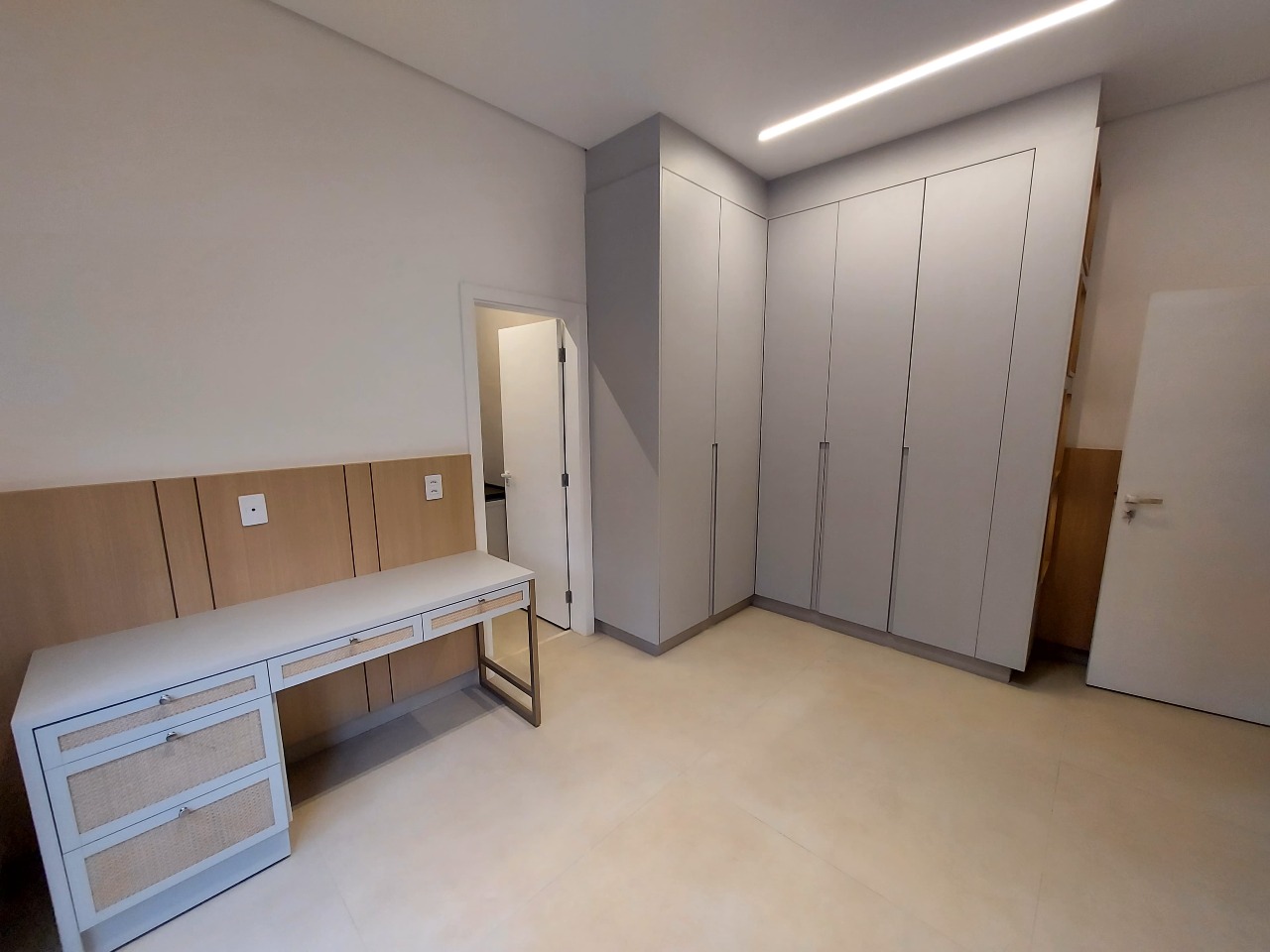 Casa de Condomínio à venda no Damha III - Res. Uberaba: 