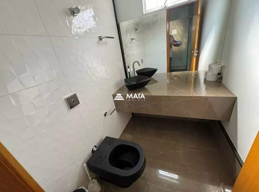 Casa à venda no Jardim Nenê Gomes: 