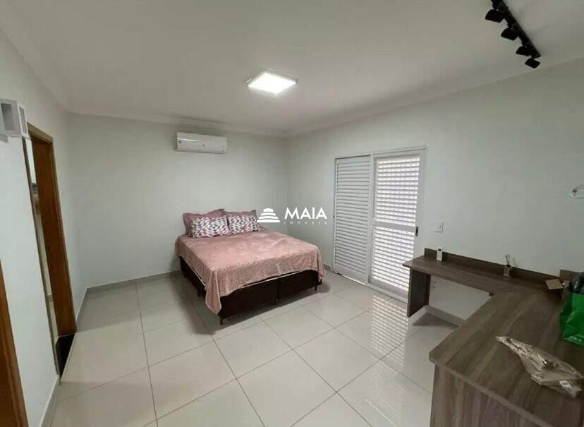 Casa à venda no Jardim Nenê Gomes: 