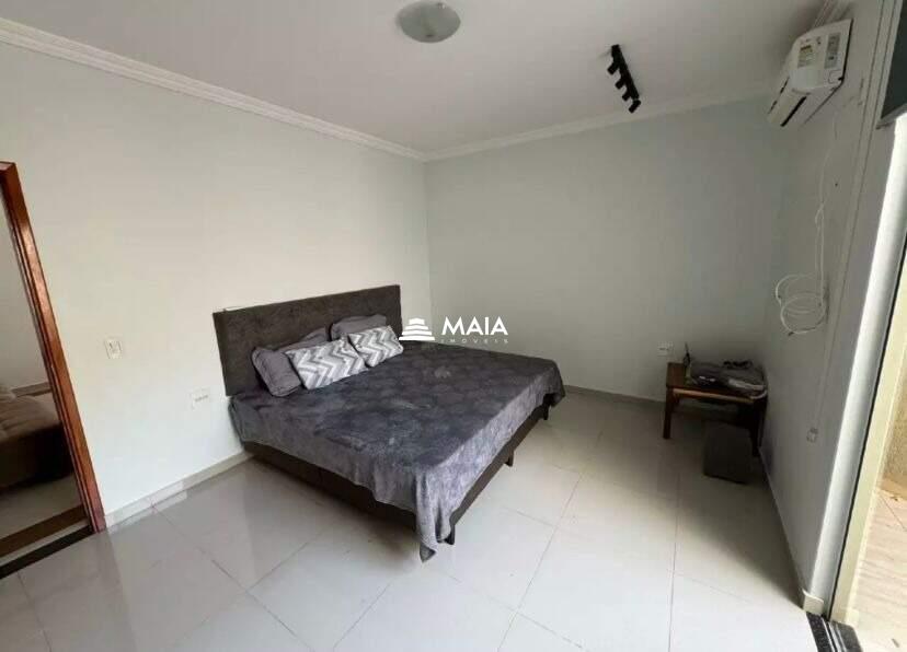 Casa à venda no Jardim Nenê Gomes: 