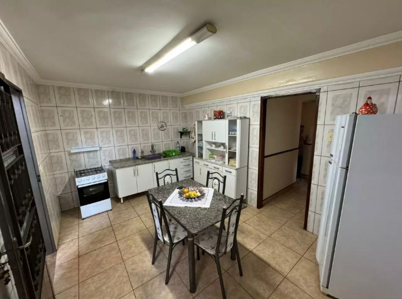 Casa à venda no Conjunto Guanabara: 