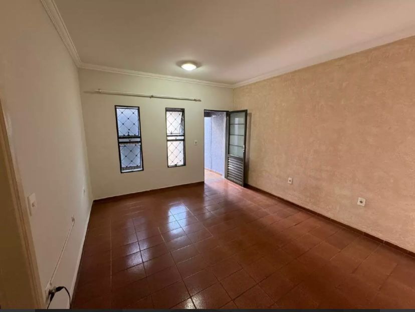 Casa à venda no Conjunto Guanabara: 