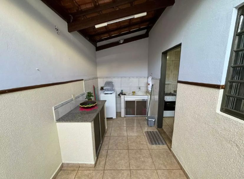 Casa à venda no Conjunto Guanabara: 