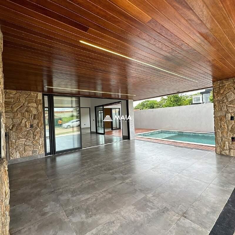 Casa de Condomínio à venda no Condomínio Portal do Lago II: 