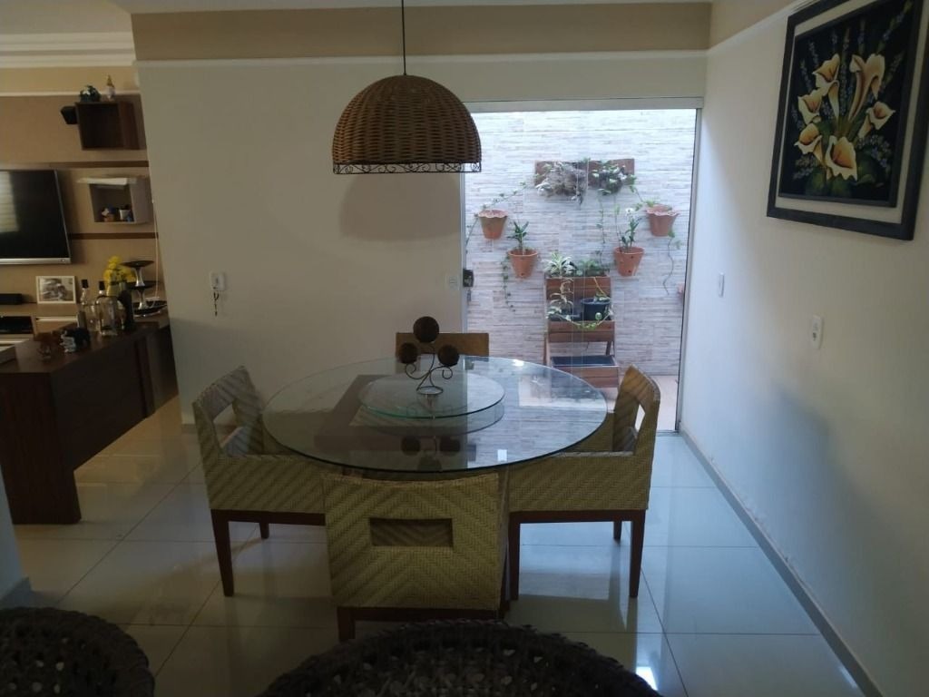 Casa à venda no Oneida Mendes: 