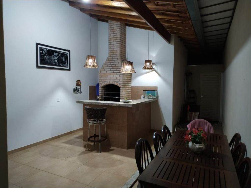 Casa à venda no Oneida Mendes: 