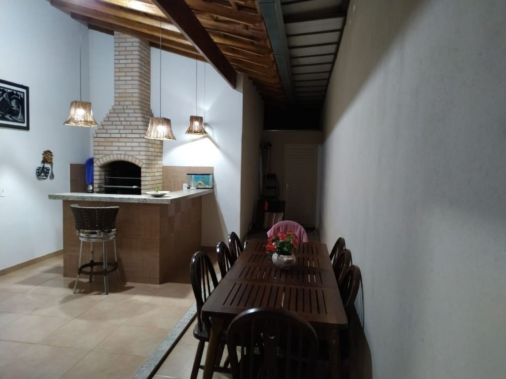 Casa à venda no Oneida Mendes: 