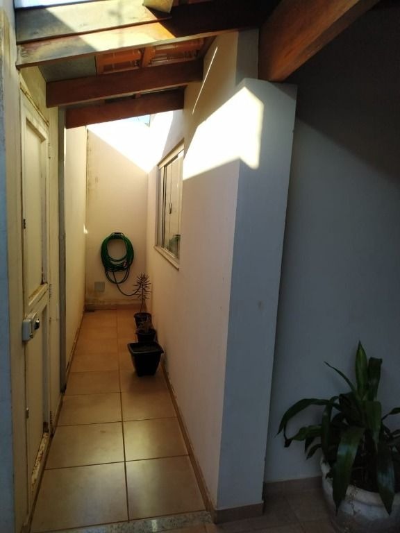 Casa à venda no Oneida Mendes: 